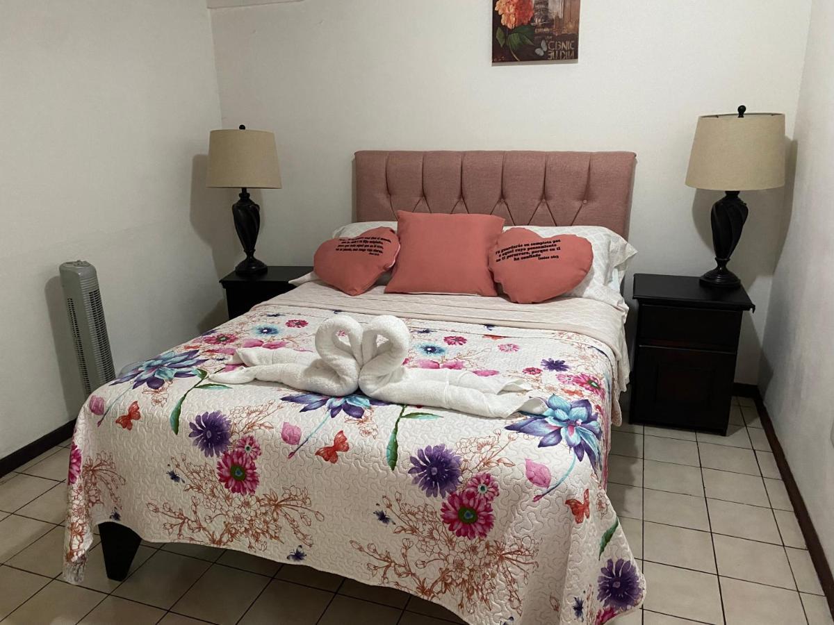 Apartment 10 Minutes By The Sjo Airport -
